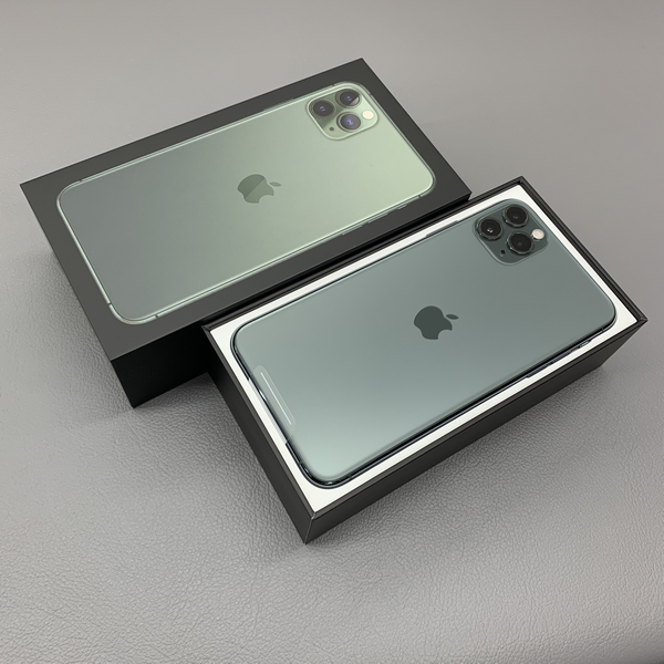 iPhone11ProMaxケースと背面