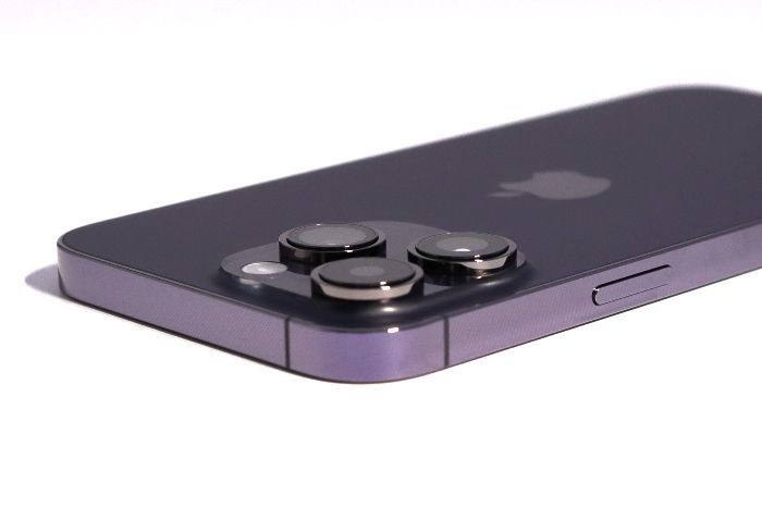 iPhone14 Pro Maxの本体電源ボタン側